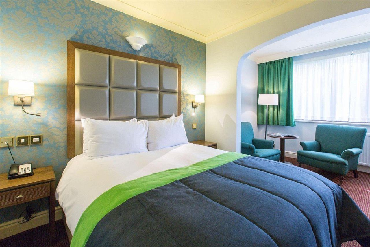 Stratford Manor Hotel ภายนอก รูปภาพ