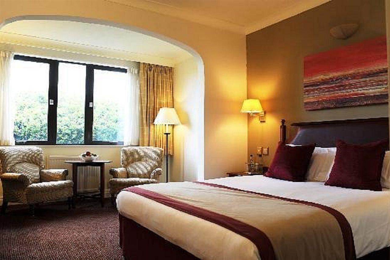 Stratford Manor Hotel ภายนอก รูปภาพ