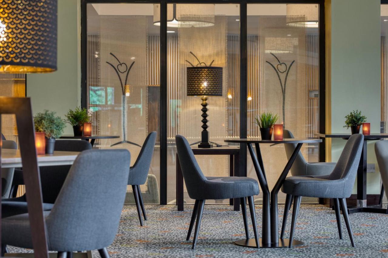 Stratford Manor Hotel ภายนอก รูปภาพ