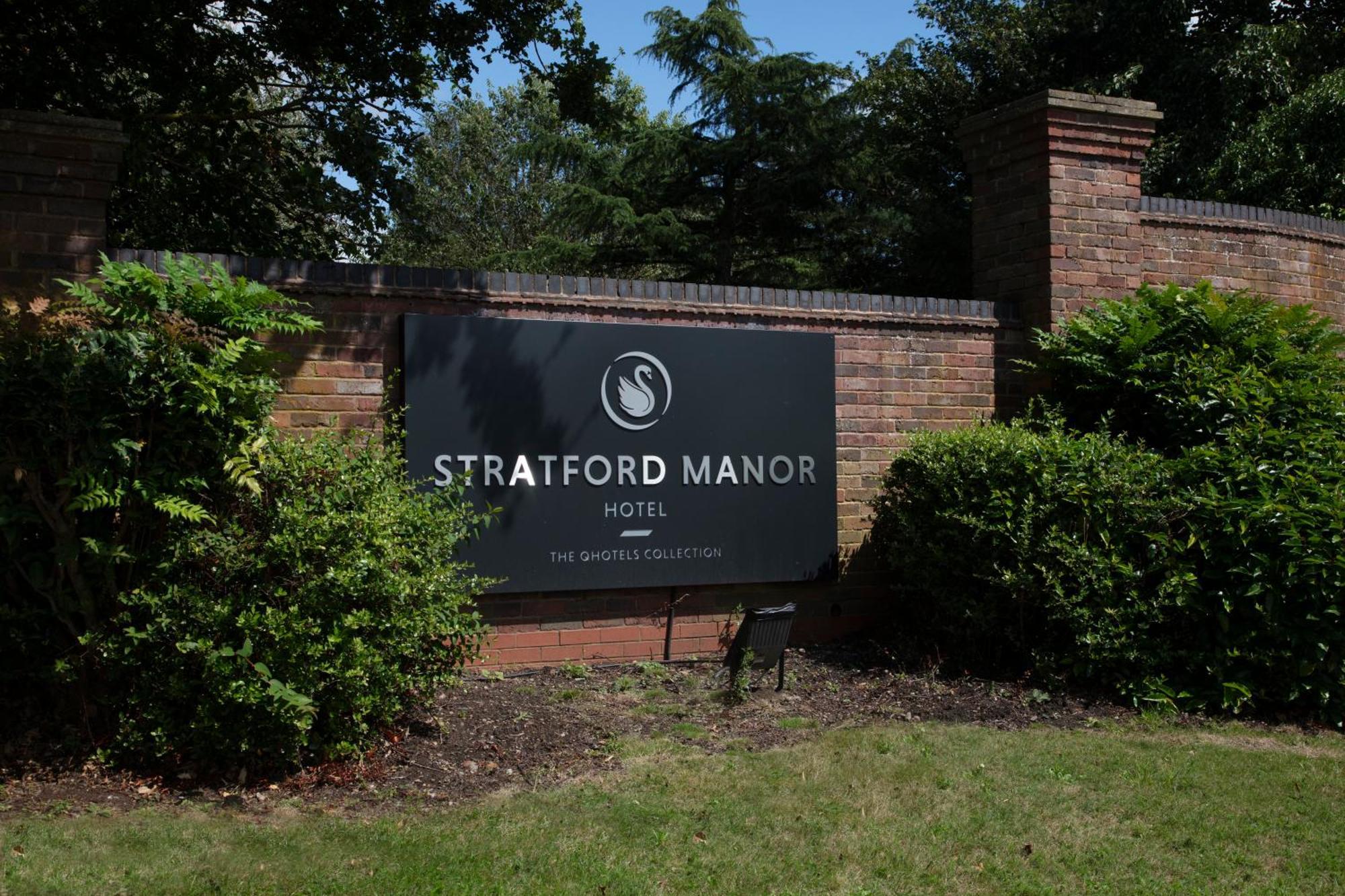 Stratford Manor Hotel ภายนอก รูปภาพ